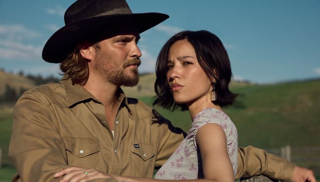 El director de ‘Marshals’ defiende que el spin-off de ‘Yellowstone’ no tiene ‘ninguna exposición’ sobre la muerte de Mónica El director de ‘Marshals’ defiende que el spin-off de ‘Yellowstone’ no tiene ‘ninguna exposición’ sobre la muerte de Mónica