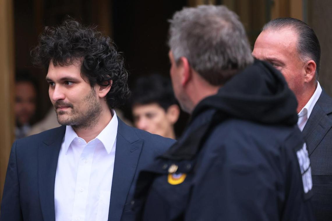 Bankrupt FTX threatens legal action to claw back donations to politicians, charities Bankrupt FTX threatens legal action to claw back donations to politicians, charities