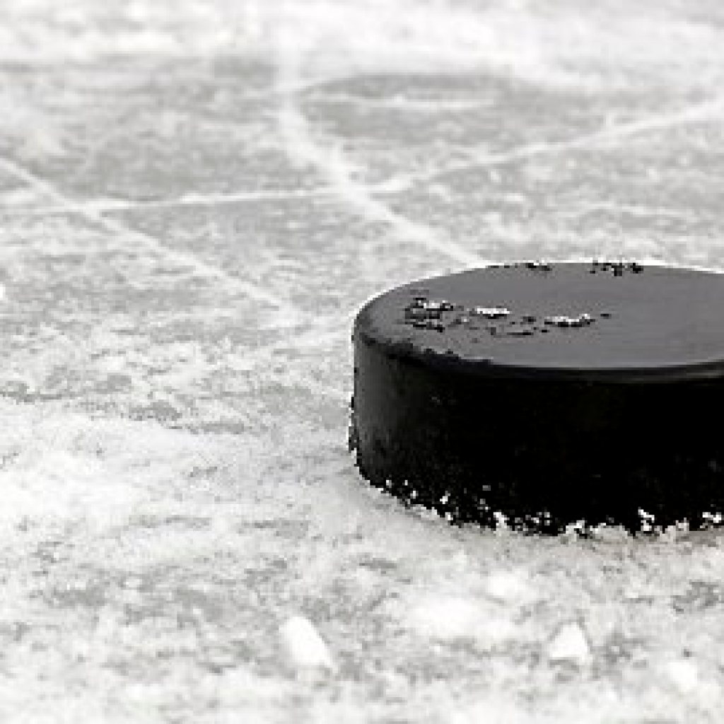 Tommies open women’s hockey WCHA play with 4-3 win against Minnesota State – Twin Cities Tommies open women’s hockey WCHA play with 4-3 win against Minnesota State – Twin Cities