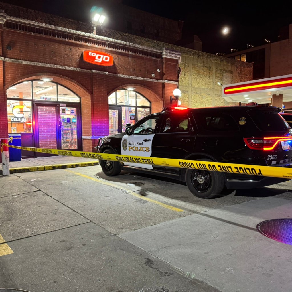 Man dies after Lowertown St. Paul stabbing Man dies after Lowertown St. Paul stabbing