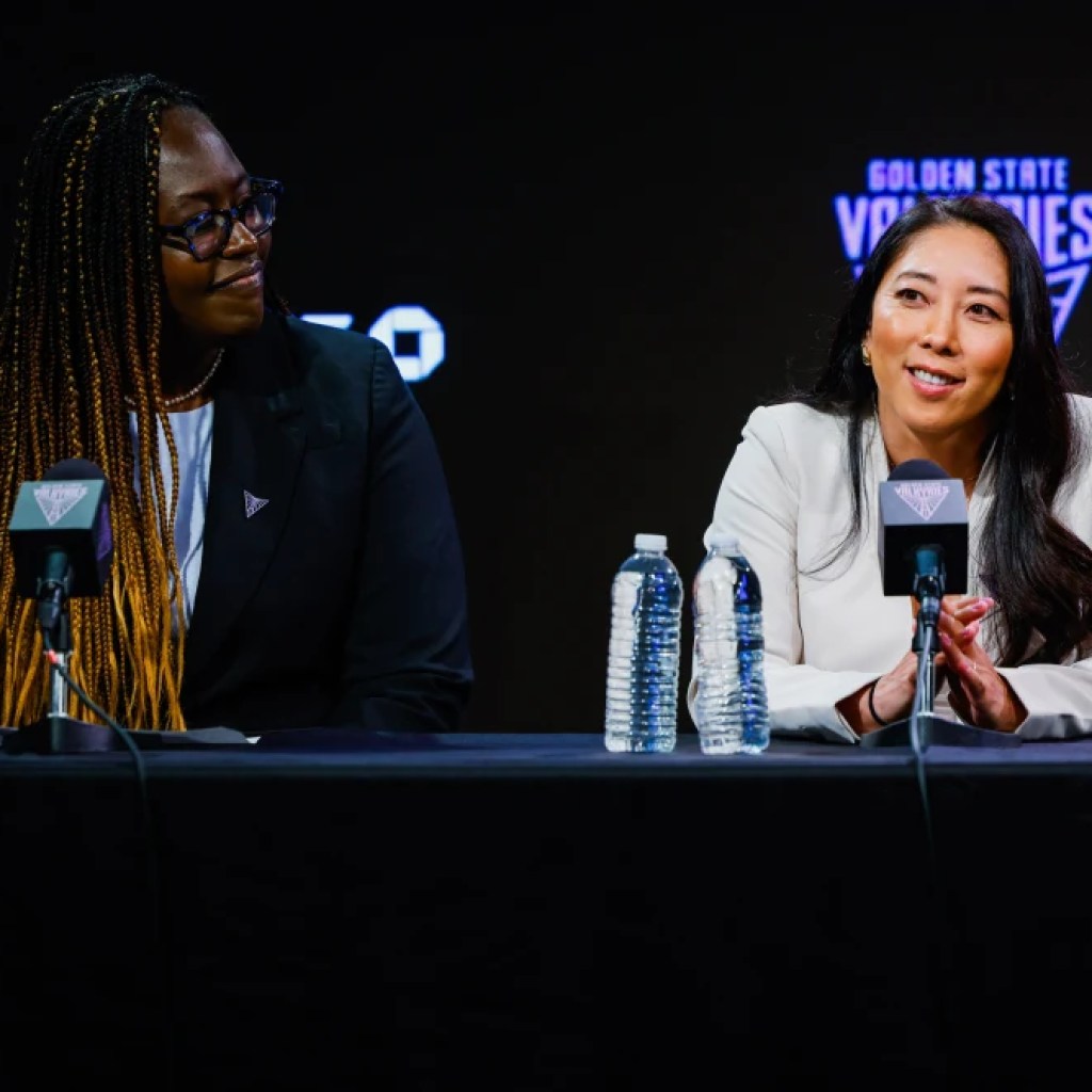 Natalie Nakase becomes WNBA’s first Asian American head coach Natalie Nakase becomes WNBA’s first Asian American head coach