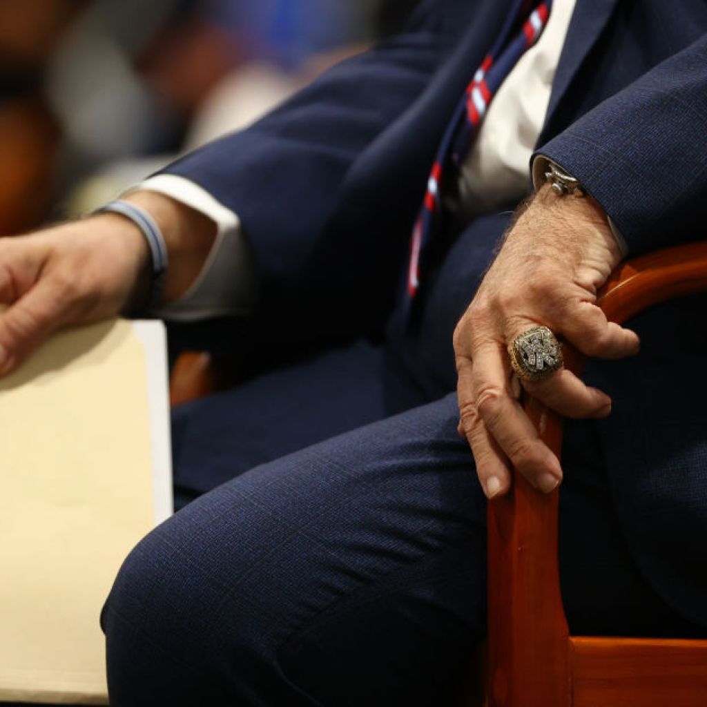 Early Addition: They're coming for Giuliani's Yankees World Series rings Early Addition: They're coming for Giuliani's Yankees World Series rings