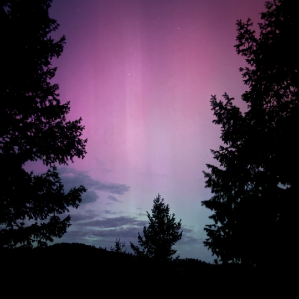 Photos: Northern lights captured throughout Colorado, Denver metro area Photos: Northern lights captured throughout Colorado, Denver metro area