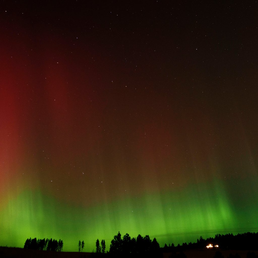 Why were the northern lights visible farther south than normal? – NBC Chicago Why were the northern lights visible farther south than normal? – NBC Chicago