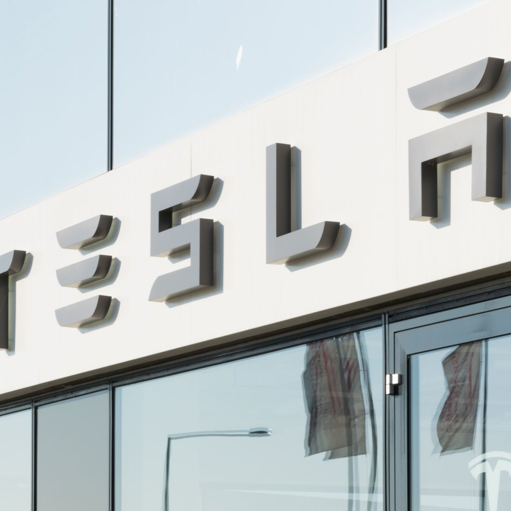 Tesla settles lawsuit involving fatal crash using driving software – NBC 5 Dallas-Fort Worth Tesla settles lawsuit involving fatal crash using driving software – NBC 5 Dallas-Fort Worth