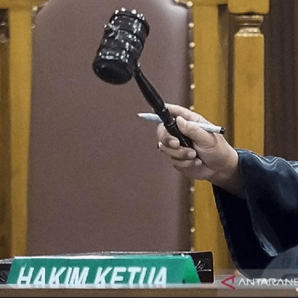 Pengertian hukum perdata dan pidana Pengertian hukum perdata dan pidana
