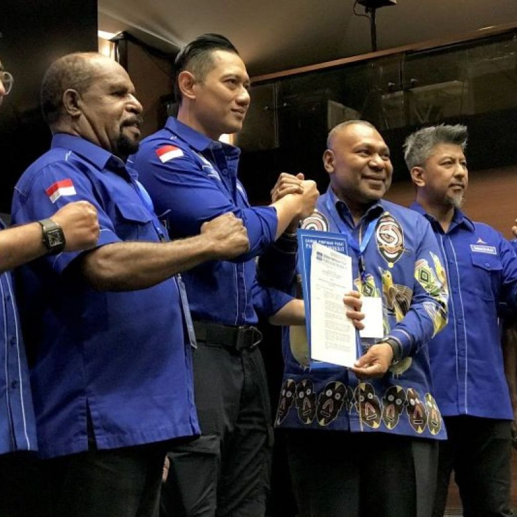 Profil singkat Aryoko Rumaropen, cawagub Papua 2024 Profil singkat Aryoko Rumaropen, cawagub Papua 2024