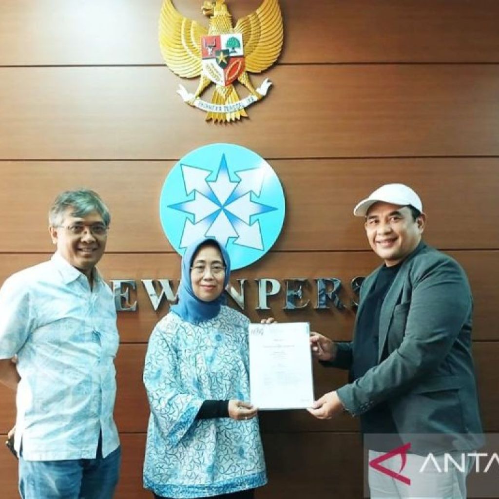 Apa fungsi Dewan Pers sebagai lembaga yang melindungi kemerdekaan pers Apa fungsi Dewan Pers sebagai lembaga yang melindungi kemerdekaan pers