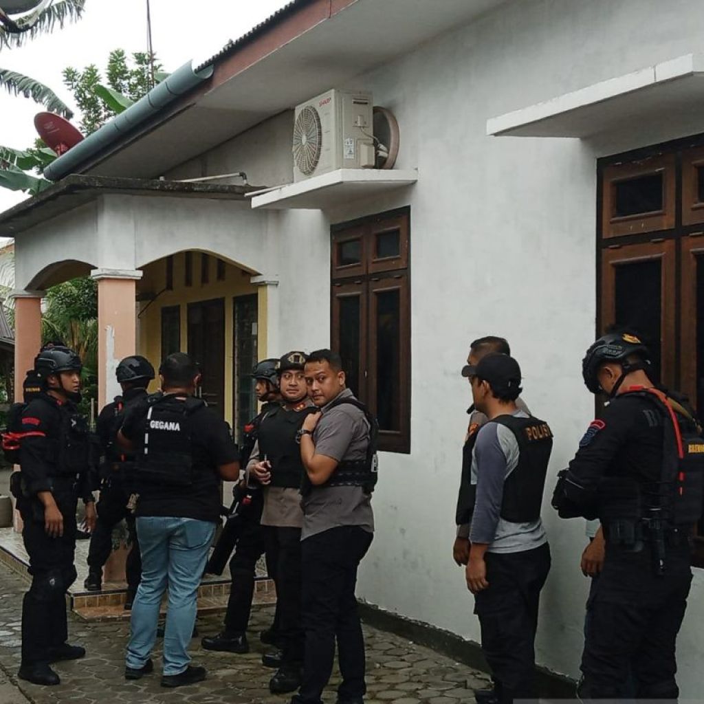 Perbedaan desersi dan desertir yang jadi sorotan di kasus Sertu Hendri Perbedaan desersi dan desertir yang jadi sorotan di kasus Sertu Hendri