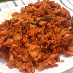 Resep Ayam Suwir Balado: Pedas Menggugah Selera Resep Ayam Suwir Balado: Pedas Menggugah Selera
