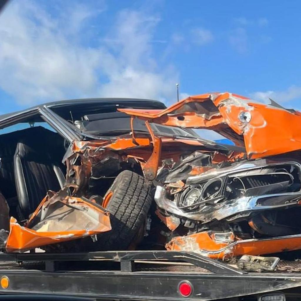 Traditional Dodge Tremendous Bee Wrecks After Throttle Sticks Traditional Dodge Tremendous Bee Wrecks After Throttle Sticks