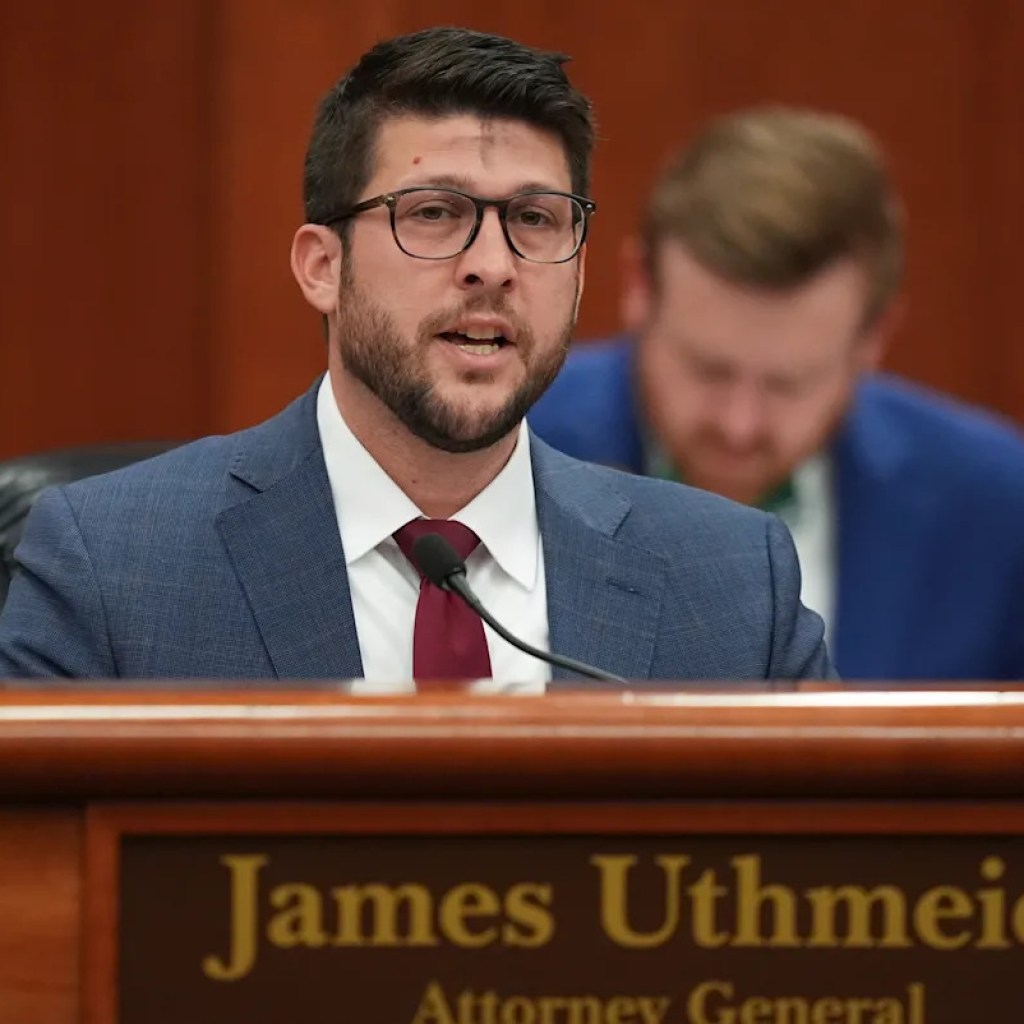 Florida’s lawyer normal targets a restaurant over an LGBTQ Delight occasion Florida’s lawyer normal targets a restaurant over an LGBTQ Delight occasion