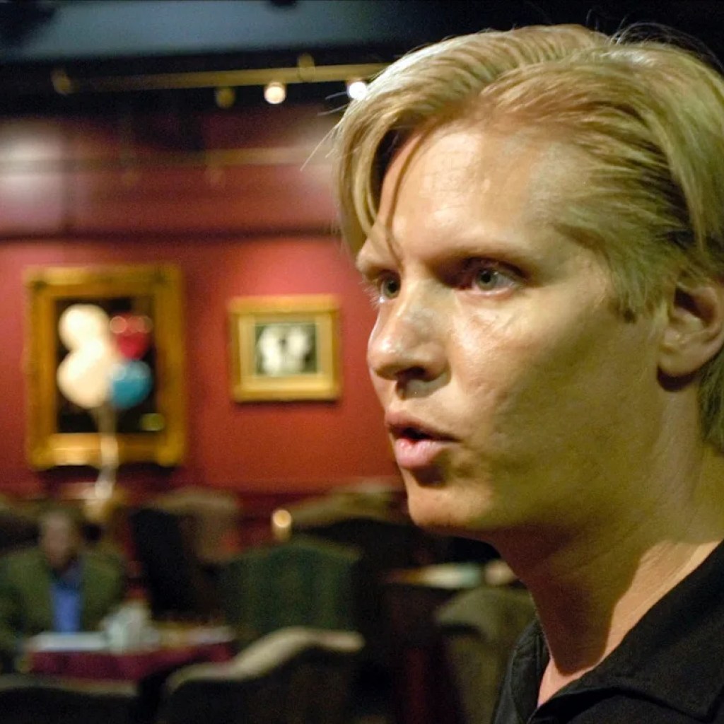 Strip membership executives accused of bribing tax auditor with non-public dances and different perks Strip membership executives accused of bribing tax auditor with non-public dances and different perks