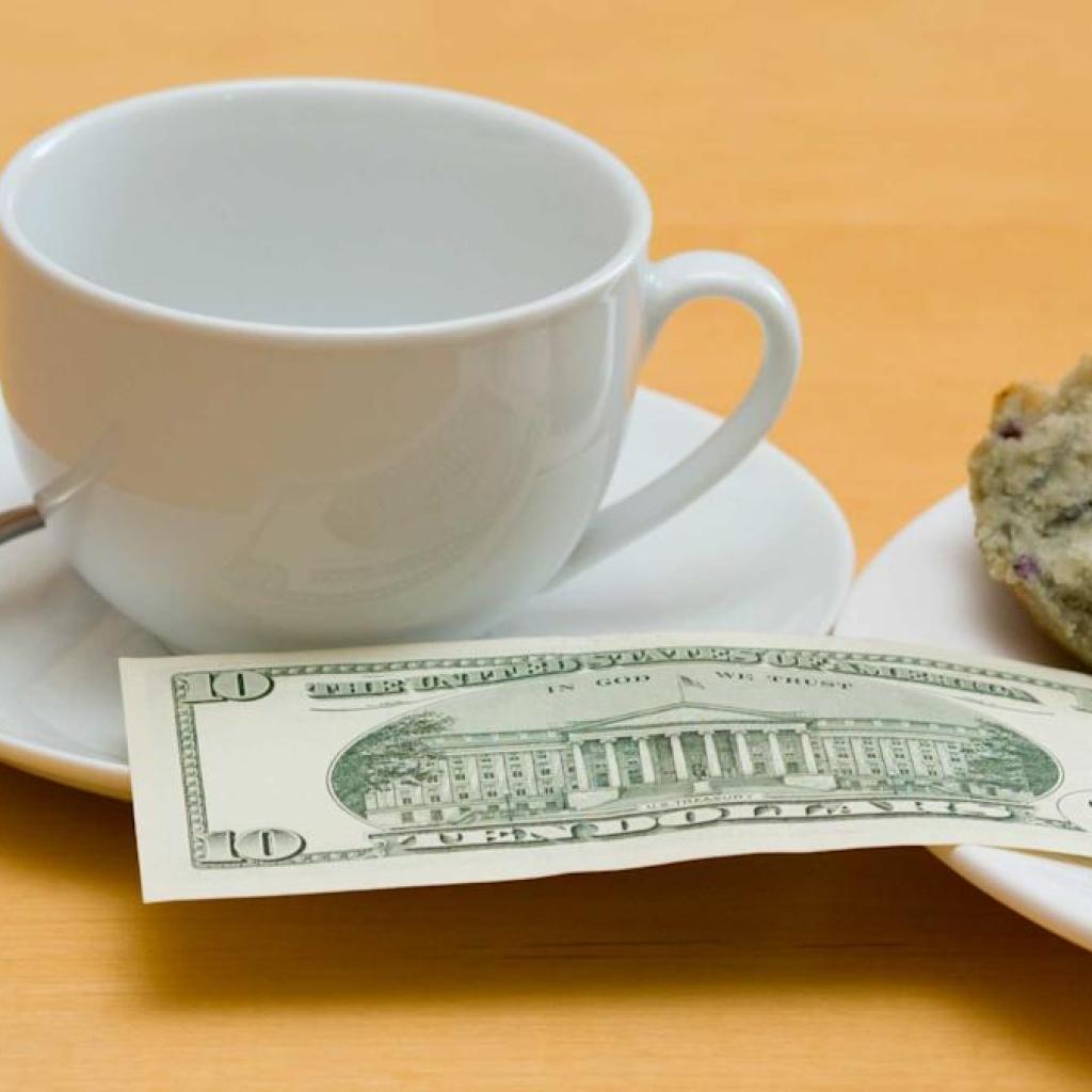 This celeb chef weighs in on the messy state of tipping This celeb chef weighs in on the messy state of tipping