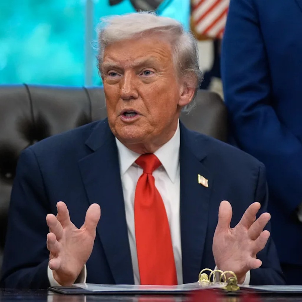 Trump says he’d have ultimate say on cash he seeks over previous federal investigations into his conduct Trump says he’d have ultimate say on cash he seeks over previous federal investigations into his conduct