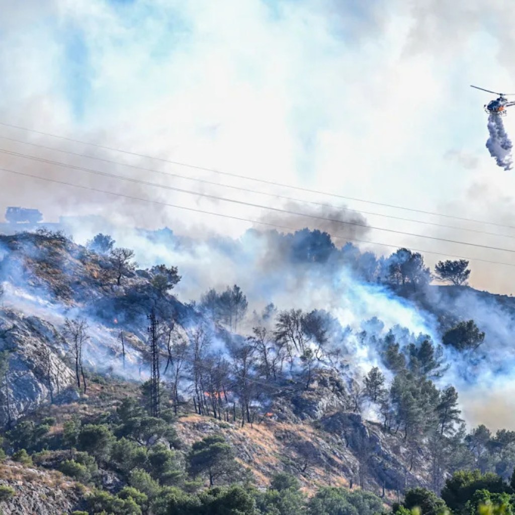 Greater than 100 injured as wildfire rages close to Marseille Greater than 100 injured as wildfire rages close to Marseille