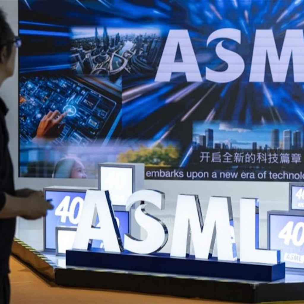 ASML Orders Beat Expectations Amid AI Funding Growth ASML Orders Beat Expectations Amid AI Funding Growth