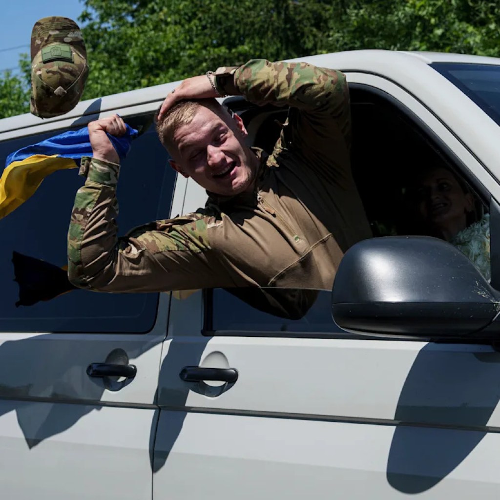 Former POWs in Russia channel their ache into rebuilding lives in Ukraine Former POWs in Russia channel their ache into rebuilding lives in Ukraine