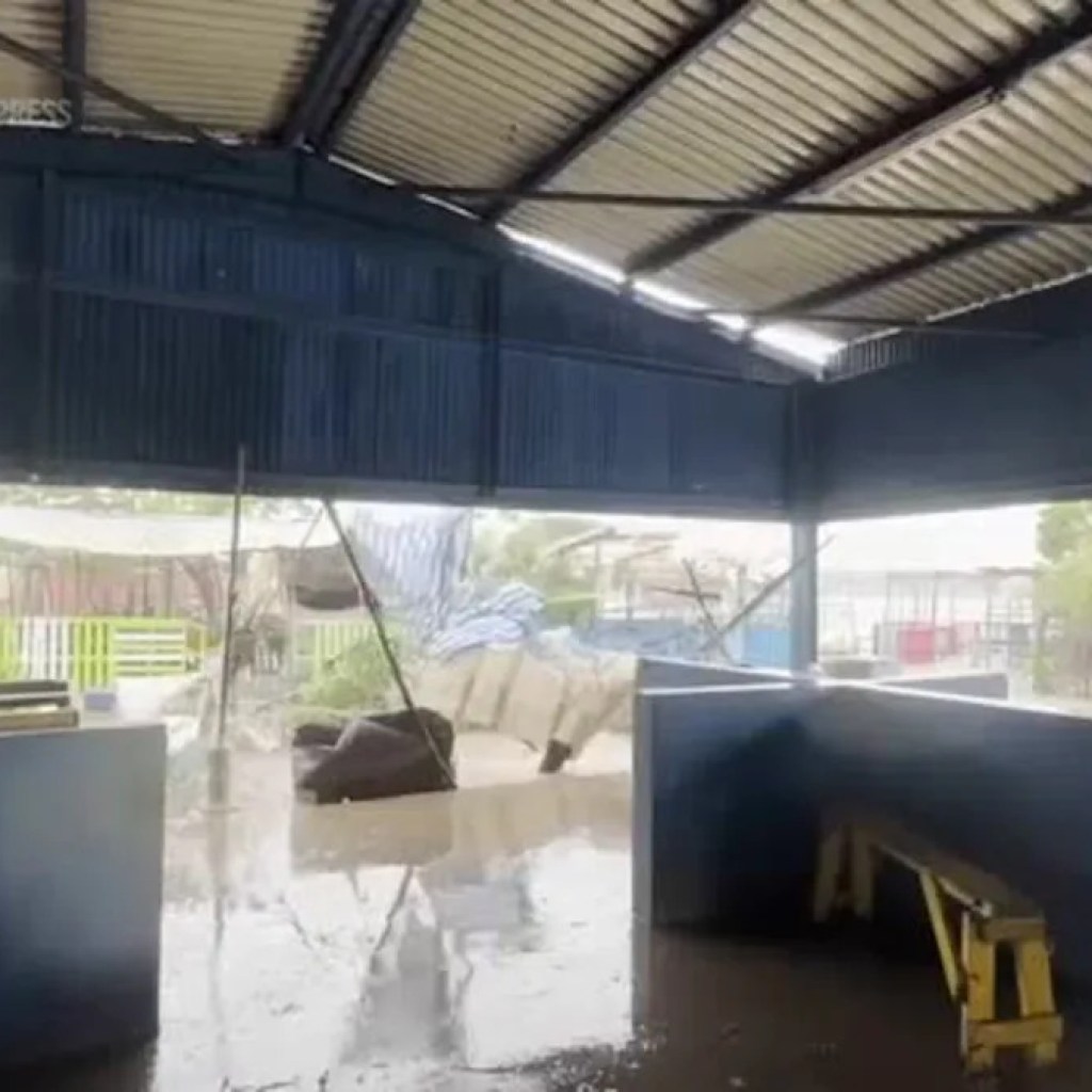 Streets in Kingston closely flooded as Hurricane Melissa hits Jamaica Streets in Kingston closely flooded as Hurricane Melissa hits Jamaica