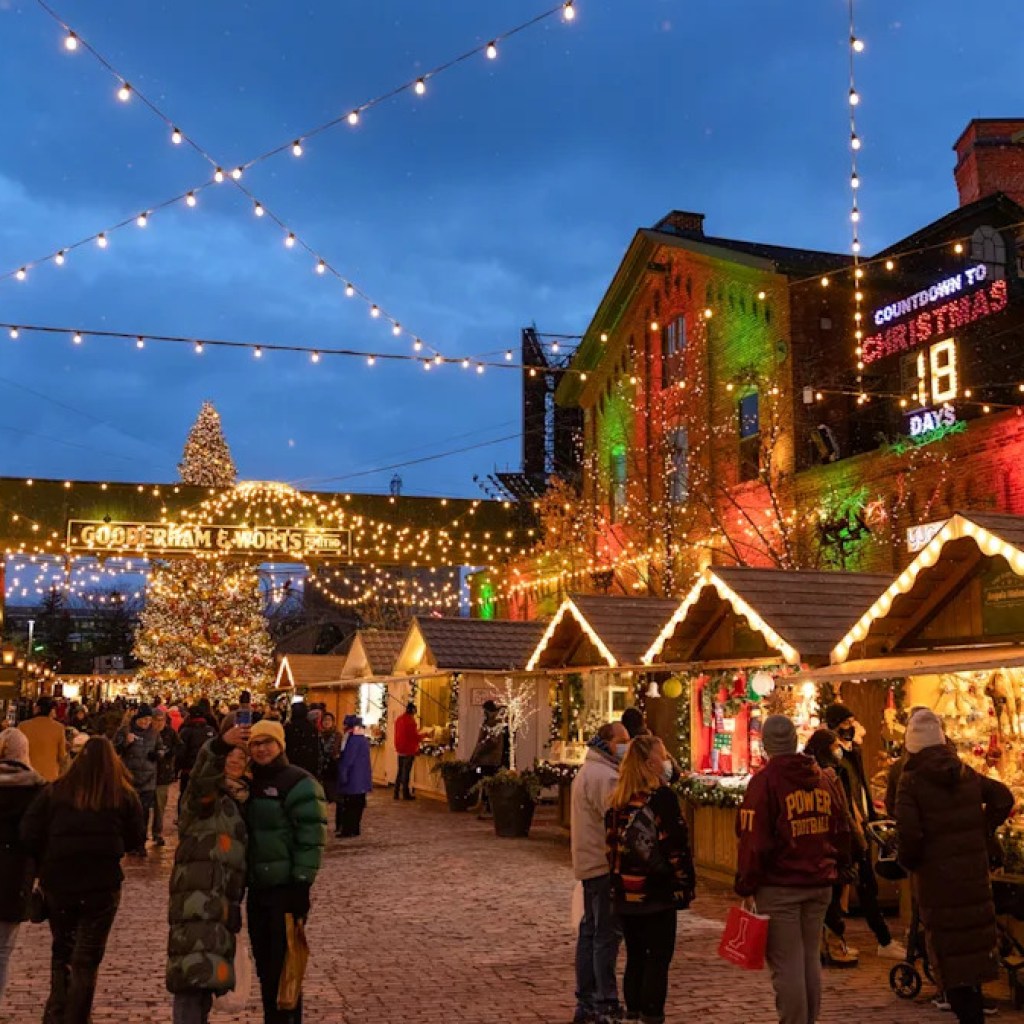 Ontario’s Vibrant Neighborhood Feels Like One Of Europe’s Christmas Markets In The Winter Ontario’s Vibrant Neighborhood Feels Like One Of Europe’s Christmas Markets In The Winter