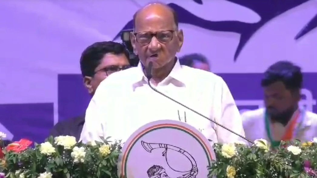 Sharad Pawar hits back at PM Modi, says this wandering spirit will remain and never leave you Sharad Pawar hits back at PM Modi, says this wandering spirit will remain and never leave you