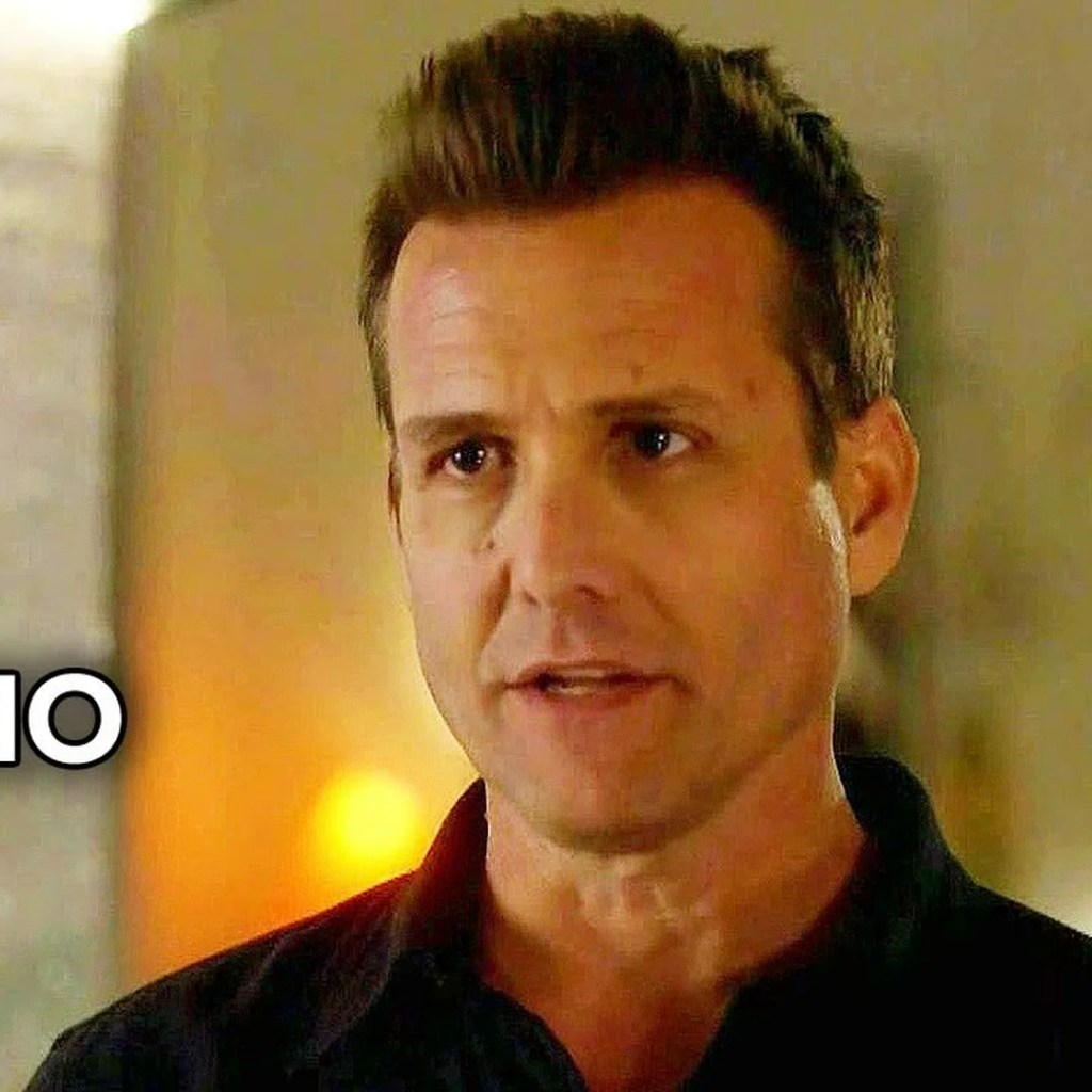 Suits LA Episode 8: Harvey Specter’s Fiery Comeback in ‘Acapulco’ – Flashbacks, Feuds & Legal Grenades! Suits LA Episode 8: Harvey Specter’s Fiery Comeback in ‘Acapulco’ – Flashbacks, Feuds & Legal Grenades!