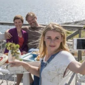 ZDF, 20:15 Uhr: “Inga Lindström: Kochbuch der Liebe“ ZDF, 20:15 Uhr: “Inga Lindström: Kochbuch der Liebe“