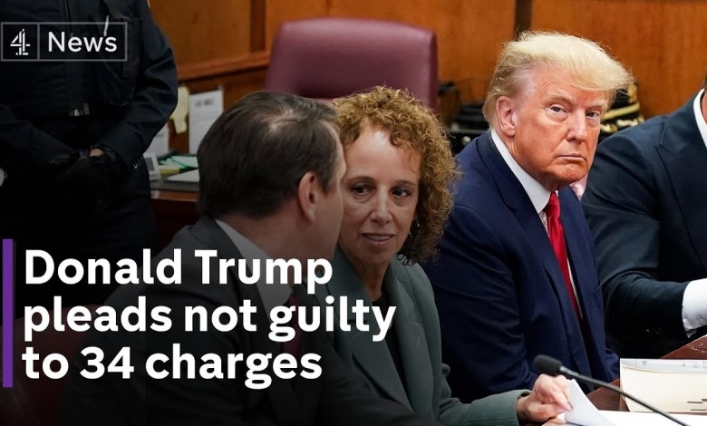 Cựu tổng thống Trump chối bỏ 34 trọng tội Cựu tổng thống Trump chối bỏ 34 trọng tội