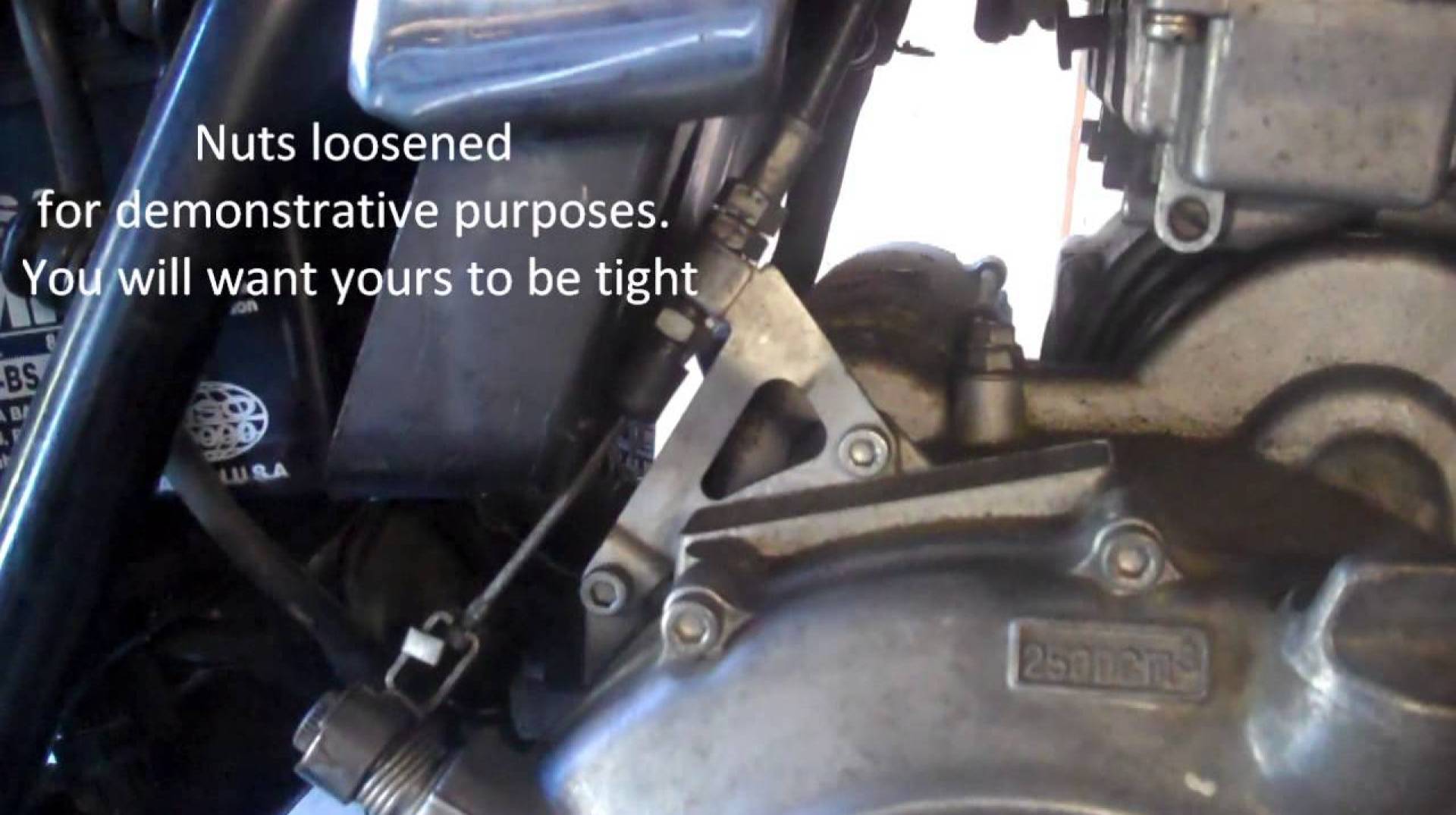 Adjust Clutch Cable on a 2004 V-Strom 650 Adjust Clutch Cable on a 2004 V-Strom 650
