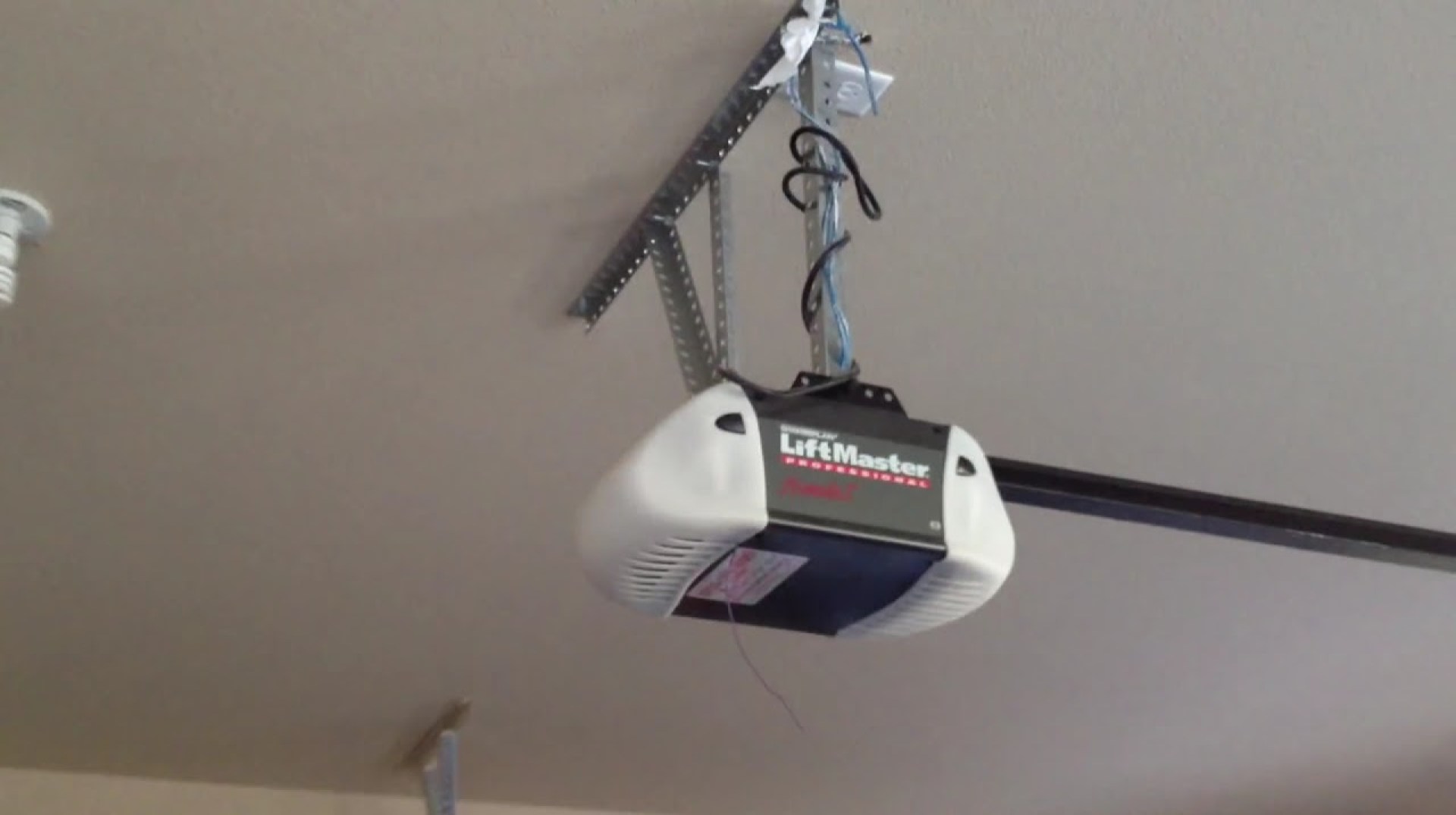 Secure Your Home DIY Garage Door Opener Security Secure Your Home DIY Garage Door Opener Security