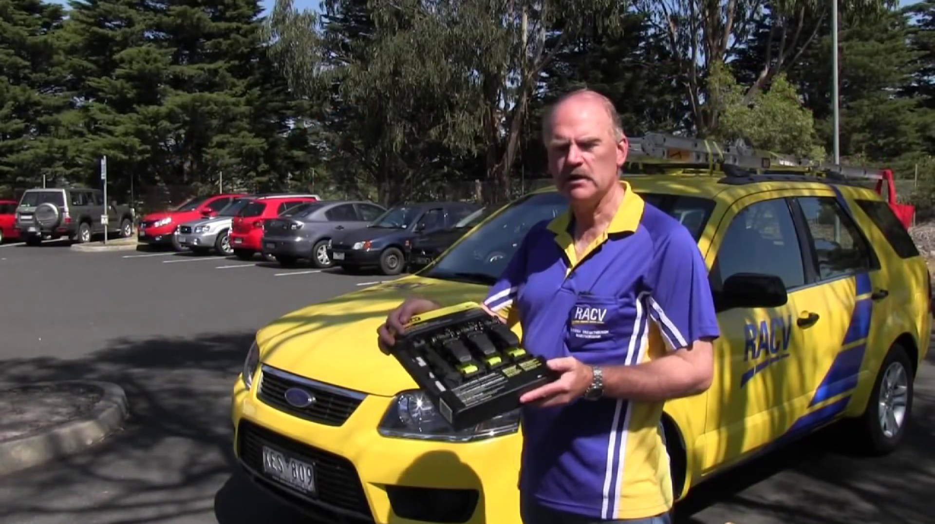How to Secure Luggage on Roof Rack A Guide for Safe Travels How to Secure Luggage on Roof Rack A Guide for Safe Travels