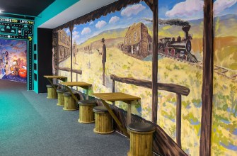 Плац забав Кінотеатр Київ Плац забав Кінотеатр Київ