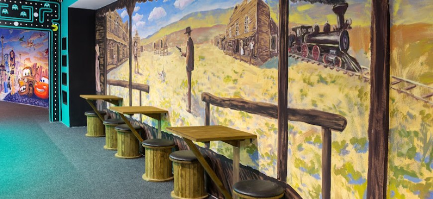 Плац забав Кінотеатр Київ Плац забав Кінотеатр Київ