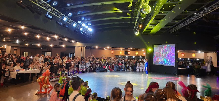 Оазис Заклад із живою музикою Київ Оазис Заклад із живою музикою Київ