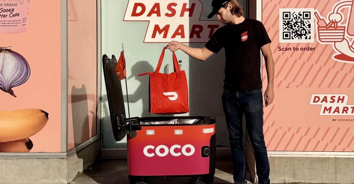 DoorDash is expanding into sidewalk robot delivery in the US DoorDash is expanding into sidewalk robot delivery in the US