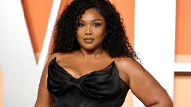 Lizzo faces plagiarism lawsuit after mocking Sydney Sweeney video Lizzo faces plagiarism lawsuit after mocking Sydney Sweeney video
