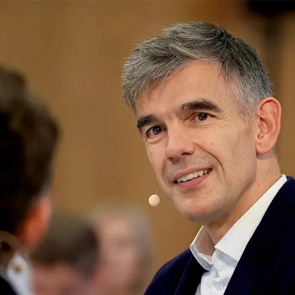 BBC taps ex-Google exec as new director general following Trump documentary controversy BBC taps ex-Google exec as new director general following Trump documentary controversy