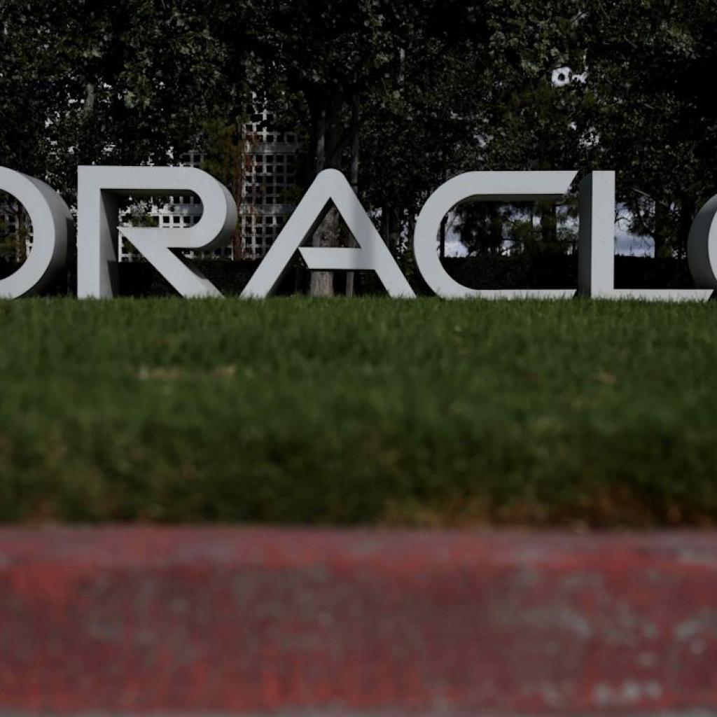 Oracle just received a much-needed vote of confidence from these experts Oracle just received a much-needed vote of confidence from these experts