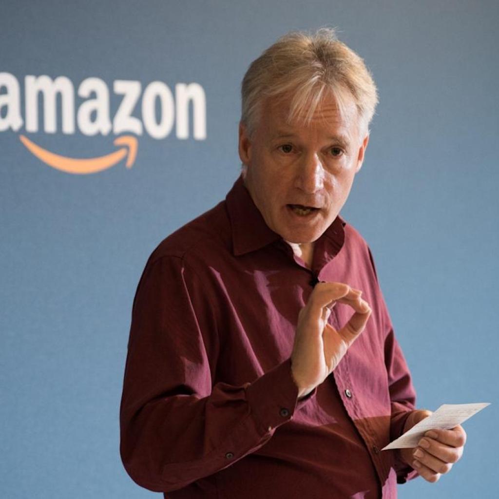 Former Amazon boss under pressure over role in competition investigation Former Amazon boss under pressure over role in competition investigation