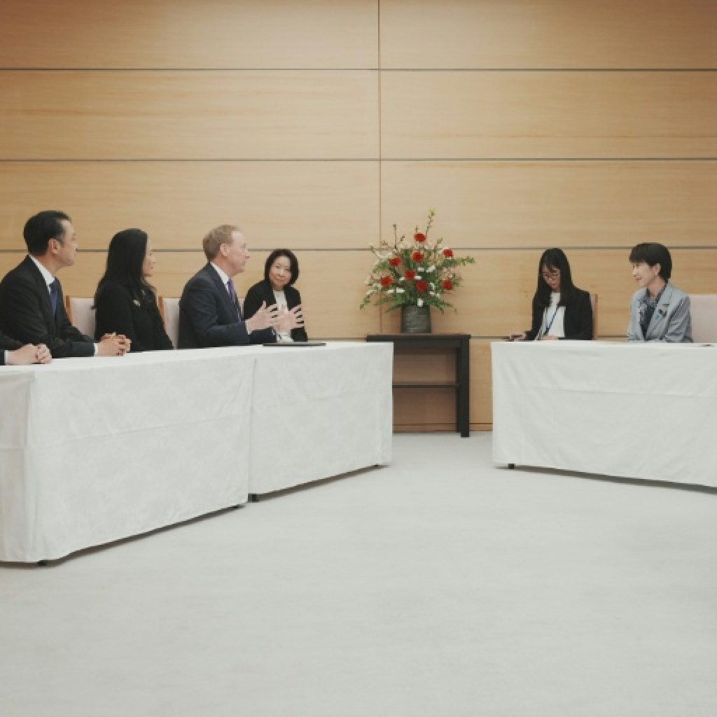 Microsoft to invest bn for Japan AI data centres Microsoft to invest bn for Japan AI data centres