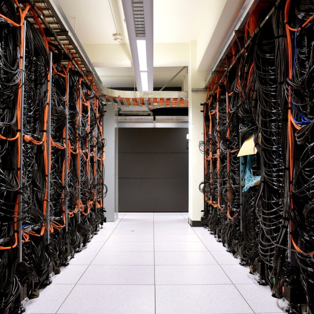 Oracle Corporation expands multicloud networks with Amazon Web Services integration Oracle Corporation expands multicloud networks with Amazon Web Services integration