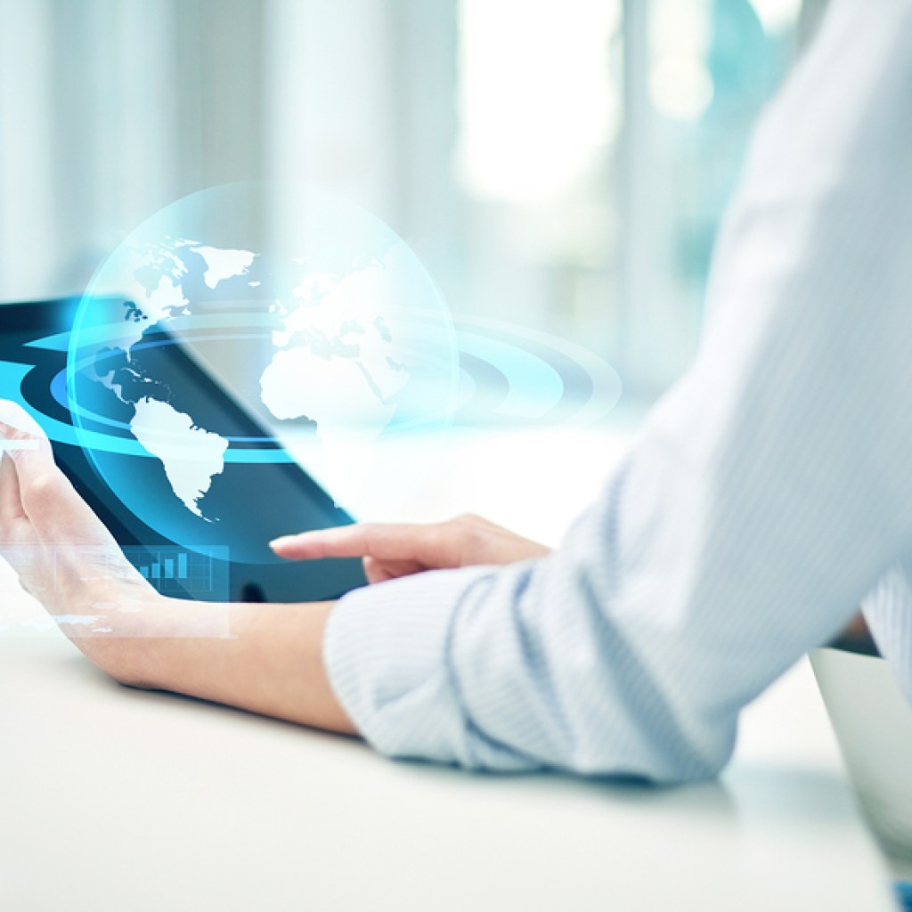 IBM (IBM) Stock Declines While Market Improves: Some Information for Investors IBM (IBM) Stock Declines While Market Improves: Some Information for Investors