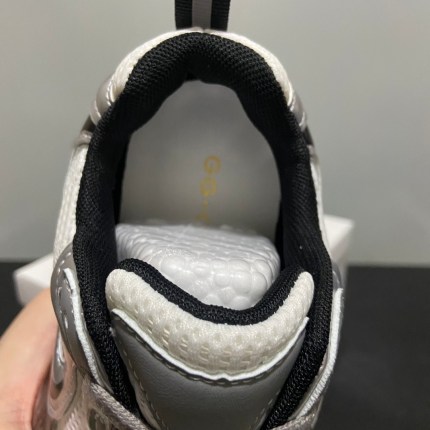 image1 image1