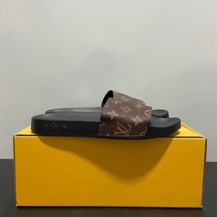 image1 image1