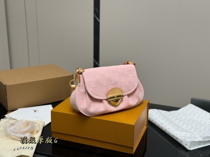 image1 image1