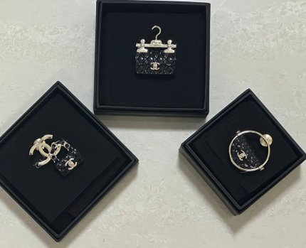 image1 image1