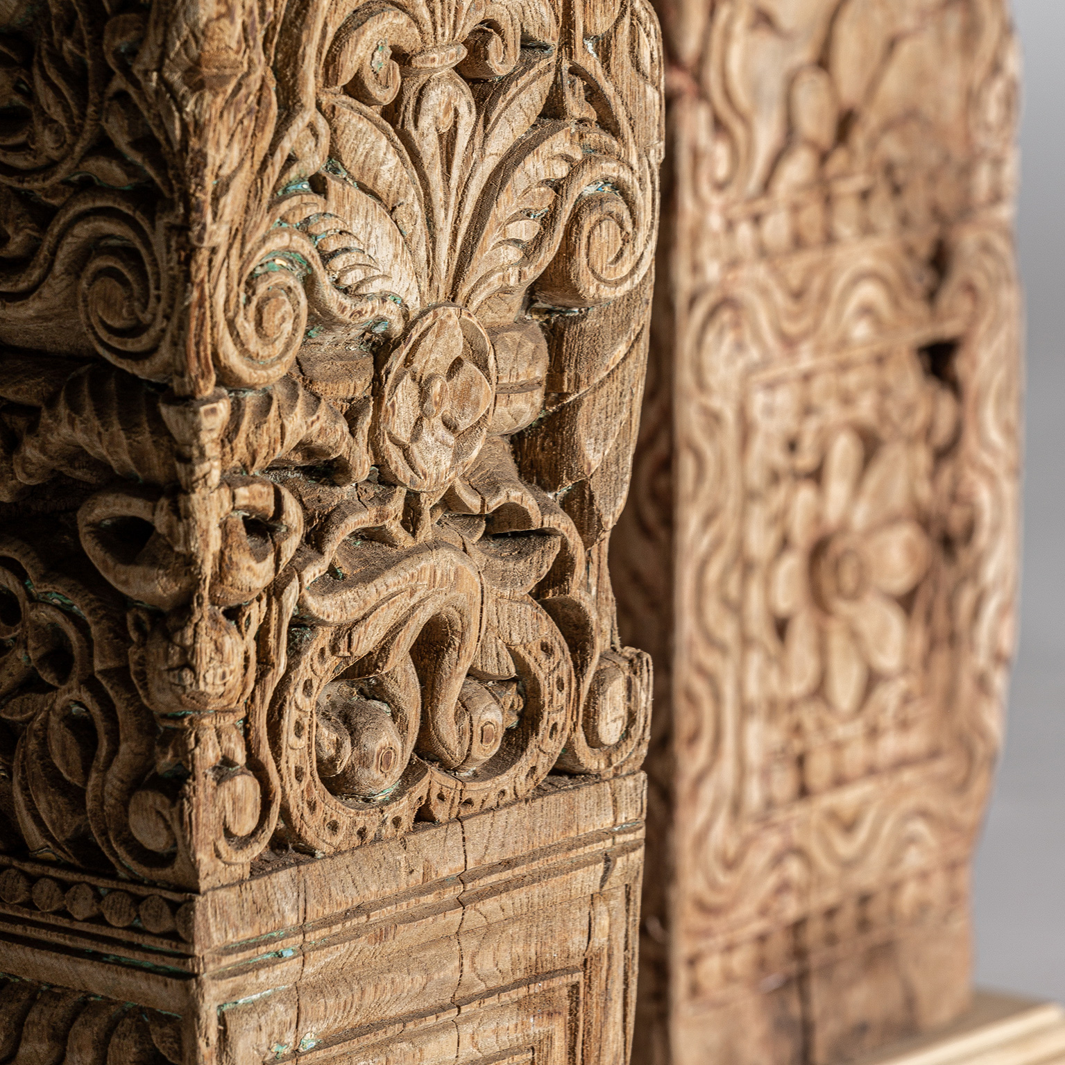 COLUMNA GEA