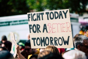 How Nationalism Fuels Political Mobilization in War Times How Nationalism Fuels Political Mobilization in War Times