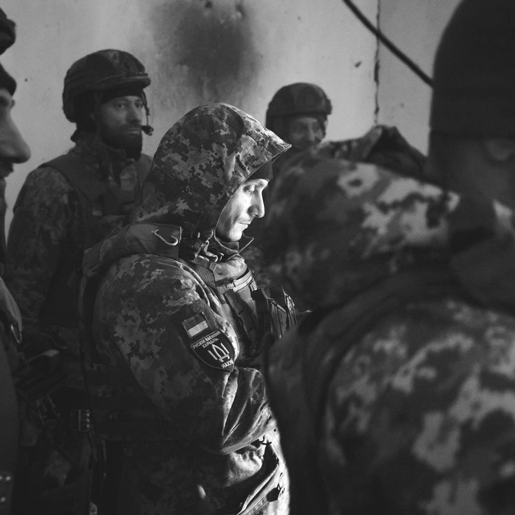 What if Ukraine decides to fight on without America? What if Ukraine decides to fight on without America?