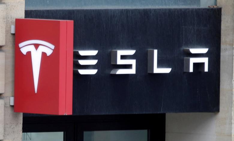 Tesla’s market value suffers biggest one-day drop after Trump-Musk spat Tesla’s market value suffers biggest one-day drop after Trump-Musk spat